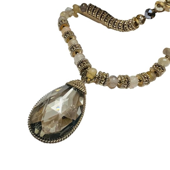 Beaded Necklace with Teardrop Pendant Earthy Tones Glass Long Fashion Jewelry - Picture 4 of 6